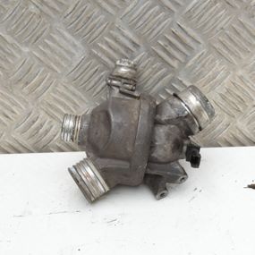 Корпус термостата BMW N52 E60 E61 E90 E91 2003-2010 Корпус термостата БМВ е60 е90 11997710