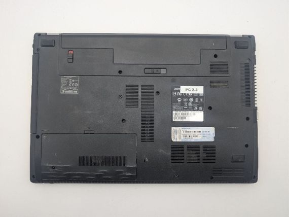 Ноутбук Б-класс Acer TravelMate 5760 / 15.6" (1366x768) TN / Intel Core i3-2328M (2 (4) ядра по 2.2 GHz) / 6 GB DDR3 / 320 GB HDD / Intel HD Graphics 3000 / WebCam / DVD-ROM / АКБ не держит б/у | Зображення 4