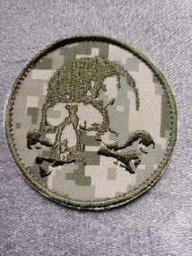 Шеврон череп