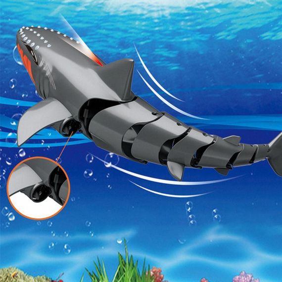 Лодка на радиоуправлении SHT FY666 Shark 2.4G Grey | Зображення 3