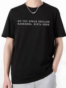 Футболка з мерчем