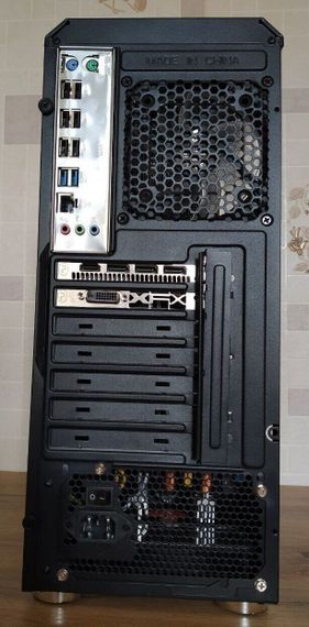 Ігровий ПК 1stPlayer R3-3R1 Color LED Black Tower / Intel Xeon E5-2670 v3 (12 (24) ядер по 2.3 - 3.1 GHz) / 16 GB DDR4 / 960 GB SSD / AMD Radeon RX 580, 8 GB GDDR5, 256-bit / HDMI / 500W б/в | Зображення 3