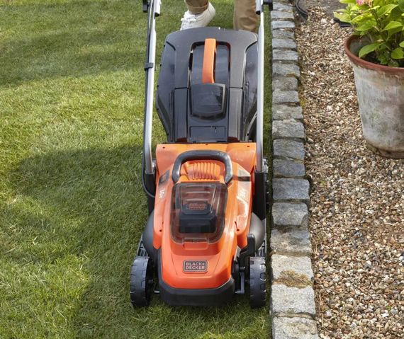 Газонокосарка акумуляторна Black&Decker BCMW3336L2 | Зображення 7