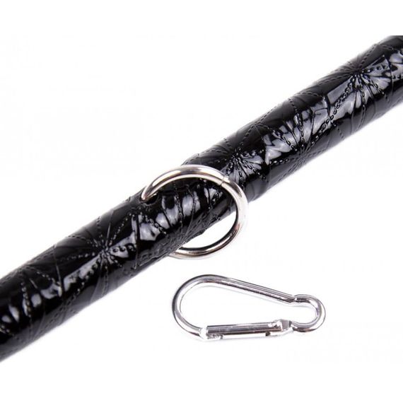 Распорка с наручниками и поножами DS Fetish, лакированная, черного цвета | Зображення 4