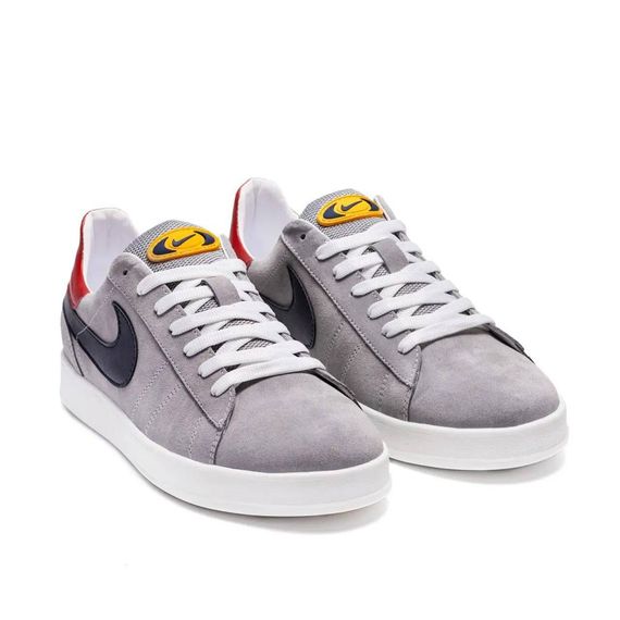 Демісезонні шкіряні (замш) кеди Nike колір сірий | Зображення 2