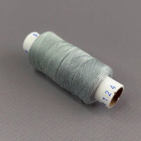 124/206 Нитки в катушках 40/2 , половинки (катушка 2х75м)