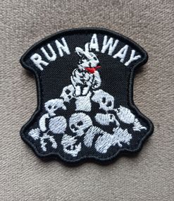 Шеврон Run Away