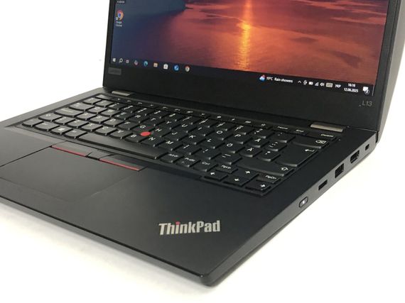 Ультрабук Б-клас Lenovo ThinkPad L13 / 13.3" (1366x768) TN / Intel Core i3-10110U (2 (4) ядра по 2.1 - 4.1 GHz) / 4 GB DDR4 / 256 GB SSD / Intel UHD Graphics / WebCam / Win 10 Pro б/в | Зображення 8
