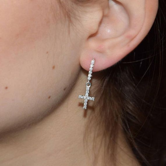 Серебряные сережки крестики | Зображення 2