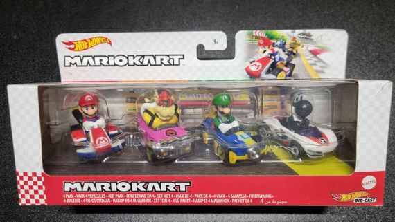 Hot Wheels Mario Kart Characters and Karts. Хот Вилс набор машинок Марио Карт: Марио, Луиджи, Боузер, Йоши | Зображення 5