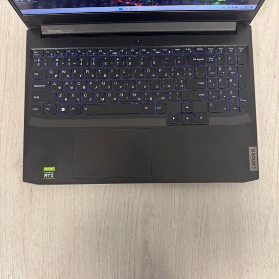 Игровой ноутбук Lenovo IdeaPad Gaming 3 15IHU6 / 15.6" (1920x1080) IPS / Intel Core i5-11320H (4 (8) ядра по 2.5 - 4.5 GHz) / 16 GB DDR4 / 512 GB SSD / nVidia GeForce RTX 3050, 4 GB GDDR6, 128-bit / WebCam б/у | Зображення 2