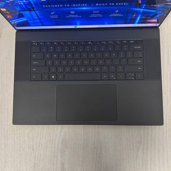 Ігровий ноутбук Dell XPS 17 9710 / 17.3" (3840x2400) IPS Touch / Intel Core i7-11800H (8 (16) ядер по 2.3 - 4.6 GHz) / 16 GB DDR4 / 512 GB SSD / nVidia GeForce RTX 3050, 4 GB GDDR6, 128-bit / WebCam б/в | Зображення 2
