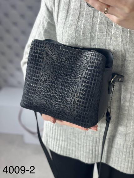 Сумка маленька замшева крос-боді на плече з ручкою Зміїний принт Чорна | Зображення 7