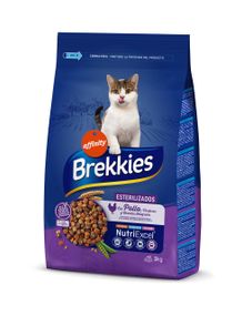 Сухий корм із птицею для стерилізованих котів Brekkies Cat Sterilized, 3 кг