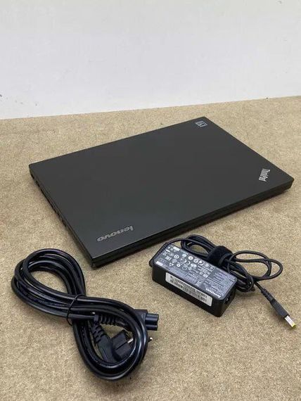 Ультрабук Lenovo Thinkpad T450s / 14" (1920x1080) IPS Touch / Intel Core i5-5300U (2 (4) ядра по 2.3 - 2.9 GHz) / 12 GB DDR3 / 480 GB SSD / Intel HD Graphics 5500 / WebCam / 2x АКБ б/в | Зображення 6
