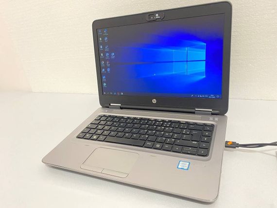 Ноутбук HP ProBook 640 G4 / 14" (1366x768) TN / Intel Core i5-6200U (2 (4) ядра по 2.3 - 2.8 GHz) / 8 GB DDR4 / 240 GB SSD / Intel HD Graphics 520 / WebCam / DVD-ROM б/у | Зображення 1