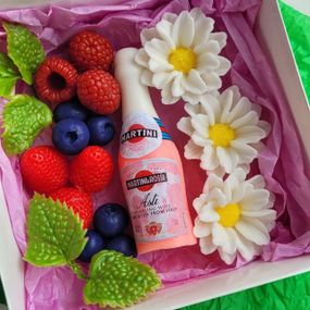 Мило ручної роботи шампанське ягідки квіти набір