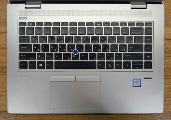 Ультрабук HP ProBook 640 G4 / 14" (1920x1080) IPS / Intel Core i5-8250U (4 (8) ядра по 1.6 - 3.4 GHz) / 8 GB DDR4 / 256 GB SSD / Intel UHD Graphics 620 / Fingerprint / WebCam / Windows 10 б/у + Подарок Беспроводная мышь / USB | Зображення 2