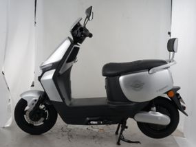 Електроскутер Crosser CR-14 (1000W/72V 24Ah) — Потужний двомісний електровелосипед скутер Кросер Сріблястий