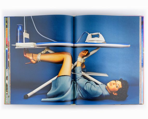 Подарочные книги для фотографов Martin Parr: Paper Toilet Лучшие фотографы мира книга робот Мартина Парра | Зображення 3