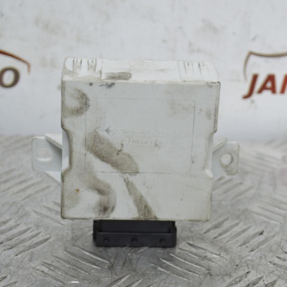 Блок управління склоочисником Toyota Avensis T25 Corolla Verso реле склоочисника Тойота Авенсіс 150.696