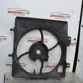 Дифузор вентилятора радіатора Peugeot 207 2006-2013 Корпус вентилятора радіатора Пежо 207 9682902080