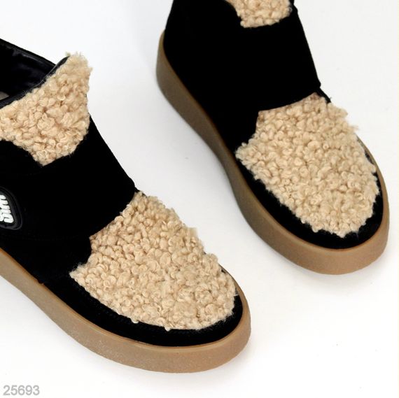 Молодежные черные замшевые зимние ботинки с бежевым мехом | Зображення 2