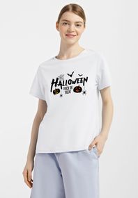 Футболка жіноча біла з принтом "Trick or treat", 2XL