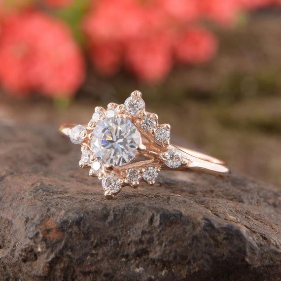 Кольцо из красного золота с фианитами 20.5 | Зображення 1