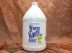 Косметика для собак Chris Christensen (Крис Кристенсен) WHITE on WHITE - шампунь для белой шерсти 500 мл на розлив
