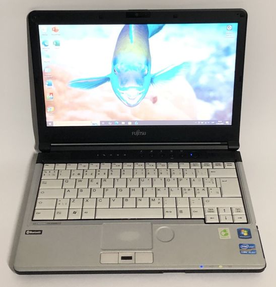 Ноутбук Б-класс Fujitsu LifeBook S751 / 14" (1366x768) TN / Intel Core i5-2520M (2 (4) ядра по 2.5 - 3.2 GHz) / 4 GB DDR3 / 320 GB HDD / Intel HD Graphics 3000 / WebCam / DVD-ROM б/у | Зображення 1