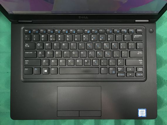 Ноутбук Dell Latitude 5490 / 14" (1366x768) TN / Intel Core i5-7300U (2 (4) ядра по 2.6 - 3.5 GHz) / 8 GB DDR4 / 256 GB SSD / Intel HD Graphics 620 / WebCam / USB 3.1 / HDMI / Windows 10 б/у | Зображення 3