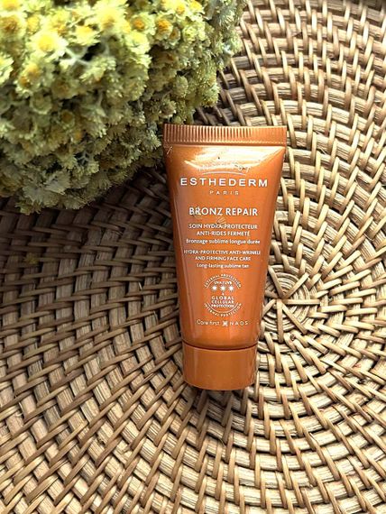 Антивіковий бронзуючий крем Institut Esthederm Bronz Repair Face Cream Strong Sun 15 ml