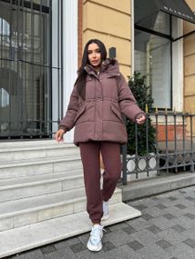 Женская теплая зимняя куртка на кулиске с капюшоном NB24035 цвет коричневый размер 54/56