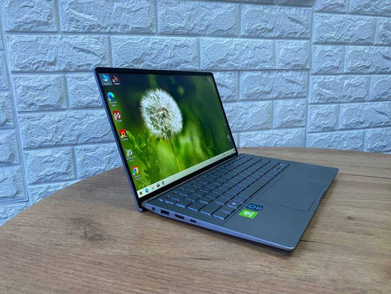 Ноутбук Asus ZenBook Q407IQ 14" FHD IPS Ryzen 5 4500U 8Gb/SSD256/MX350-2Gb | Зображення 4