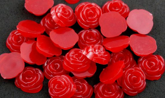 Напівбусини пластикові Трояндочки 12 мм 40 шт Червоний (32470165015)