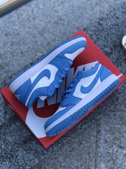 Жіночі кросівки Nike Air Jordan 1 Low | Зображення 9