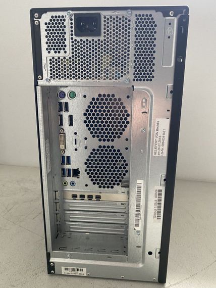 Комп'ютер Fujitsu Esprimo P757 E90 Tower / Intel Core i5-6500 (4 ядра по 3,2 - 3,6 ГГц) / 16 ГБ DDR4 / 480 ГБ SSD / nVidia Quadro K1200, 4 ГБ GDDR5, 128-біт / DVD-ROM б/в | Зображення 3