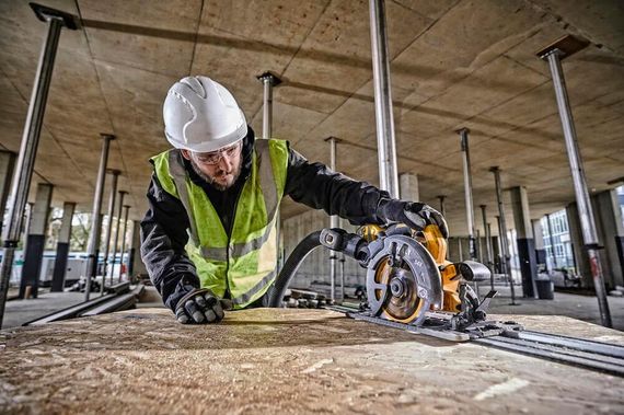 Пила дискова акумуляторна 190*30мм DeWALT DCS579X2 | Зображення 4