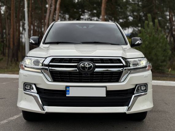 Передня накладка 2016-2025 (Executive 2021) Білий колір для Toyota Land Cruiser 200 рр | Зображення 4