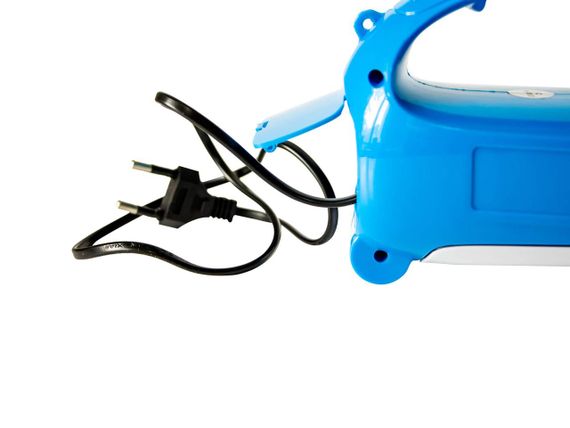 Мощный светодиодный аккумуляторный фонарь прожектор YAJIA YJ 2820-1 Blue переносной фонарь для охраны | Зображення 2