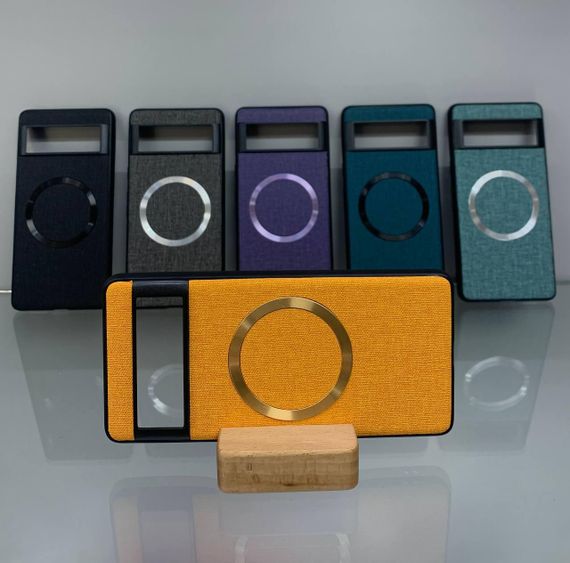 Чохол Material MagSafe Google Pixel 8 Pro жовтий