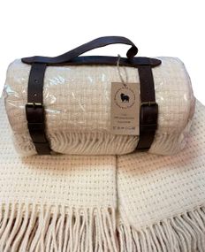 Плед вовняний Love You Тревел 130x180 см натуральний теплий для дому та подорожей з ременем (4539)