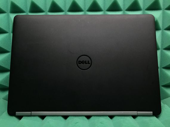 Ультрабук Б-класс Dell Latitude E7470 / 14" TN / Intel Core i5-6300U (2(4) ядра по 2.4-3 GHz) / 8GB DDR4 / 128GB SSD M.2 / HD Graphics 520 / WebCam / USB 3.0 / HDMI / miniDP / Win 10 б/в | Зображення 4