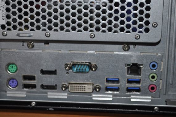 Комп'ютер Fujitsu Esprimo P756 E90 Tower / Intel Core i5-6400 (4 ядра по 2.7 - 3.3 GHz) / 8 GB DDR4 / 120 GB SSD / Intel HD Graphics 530 / DVD-ROM / Windows 11 Pro б/в | Зображення 4