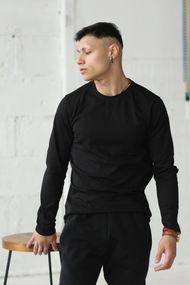 Лонгслив черый Quest Wear