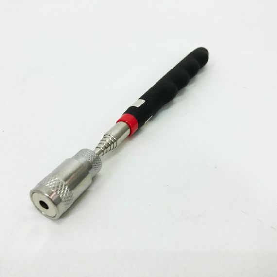 Телескопічний магніт з підсвічуванням для вилучення з важкодоступних місць 19-80 см CT-76