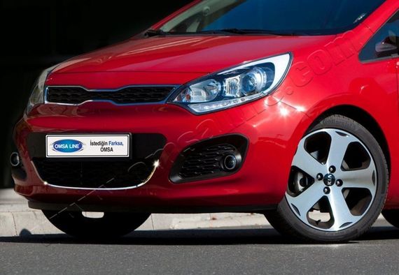 Накладка на решітку для HB (нерж) для Kia Rio 2012-2017 рр.