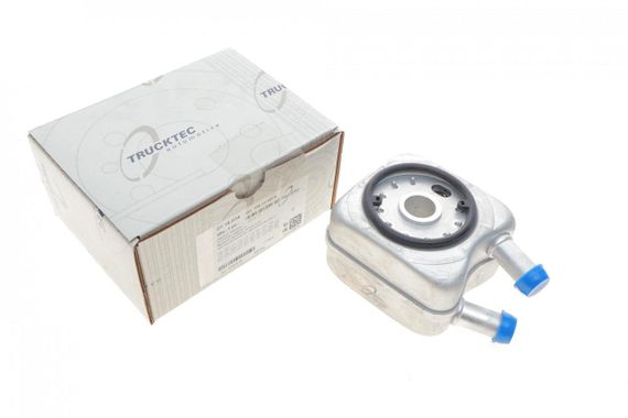 Радіатор масляний VW Caddy Crafter T5 1.9 2.5TDI 163ps теплообмінник  07.18.034