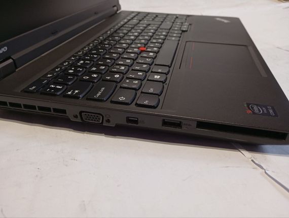 Ноутбук Б-клас Lenovo ThinkPad L540 / 15.6" (1366x768) TN / Intel Core i3-4000M (2 (4) ядра по 2.4 GHz) / 8 GB DDR3 / 500 GB HDD / Intel HD Graphics 4600 / АКБ не тримає б/в | Зображення 3